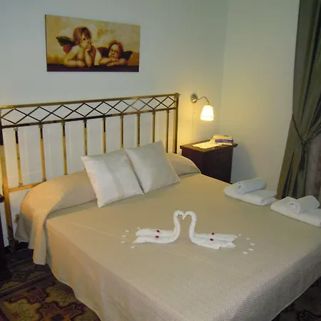 Deco Hotel